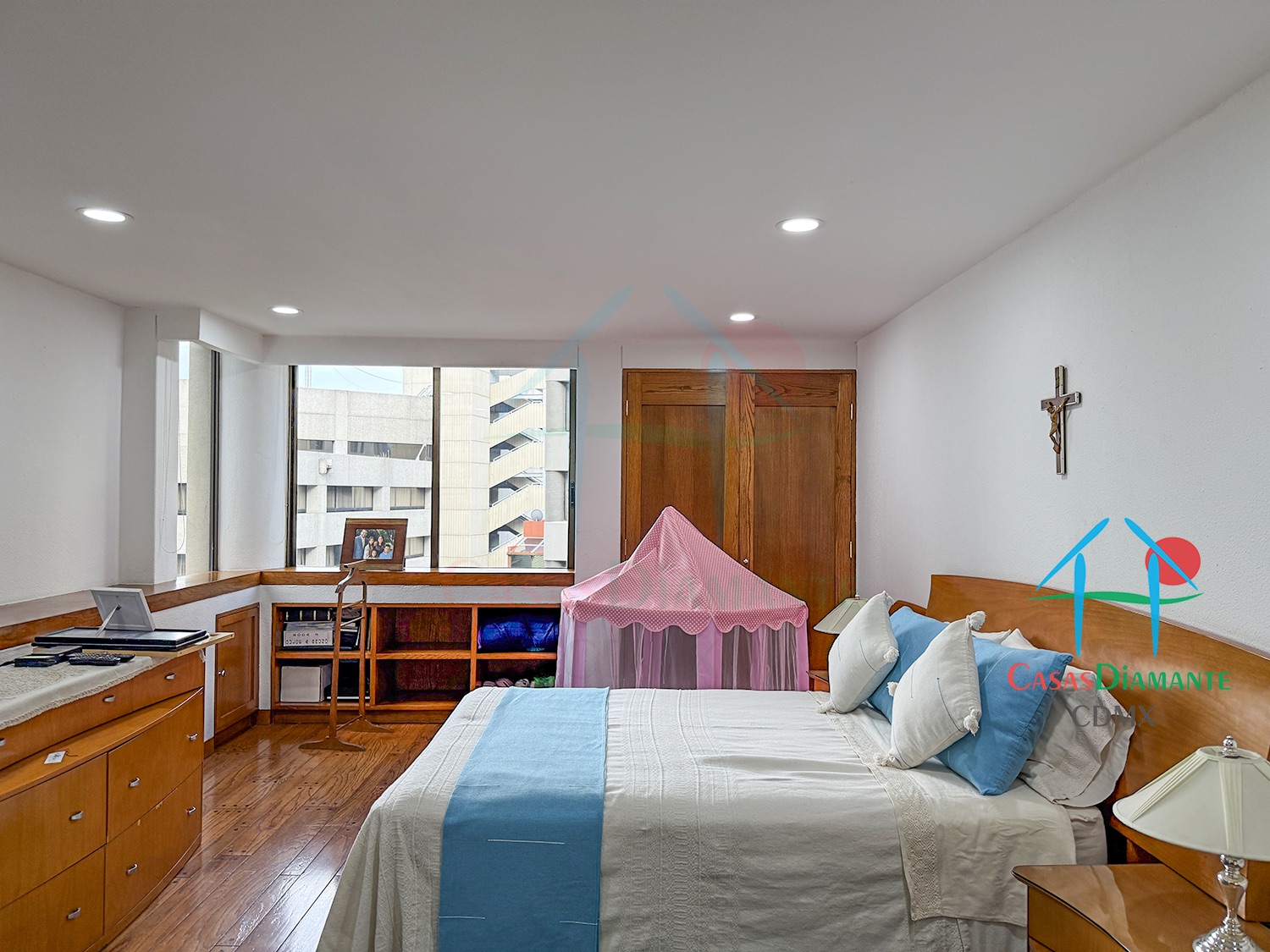 Jardines en la Montaña Malta EB - Recámara uno 3